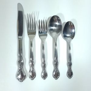 WM. Rogers & Son Royal Manor Single Place Setting Stainless Flatware Set 5 Piece